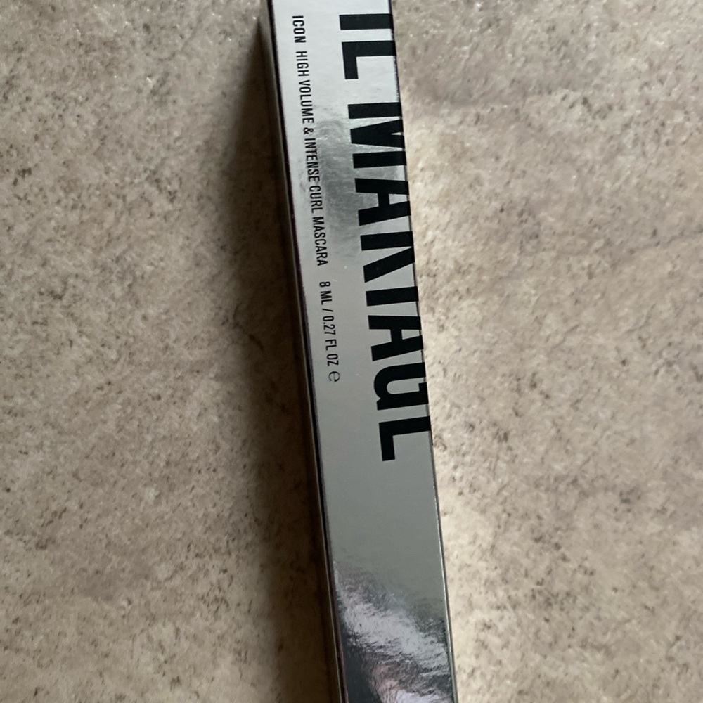 IL MAKIAGE High Volume & Intense Curl Mascara